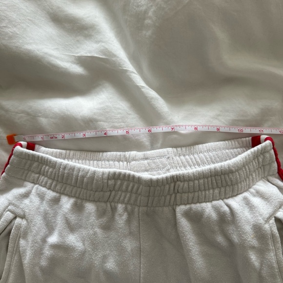 Brandy Melville sweatpants - Picture 4 of 5